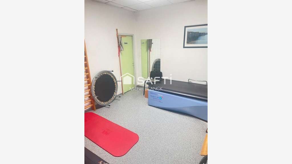 Vente local 92m² + parkings bel empl Horbourg-Wihr