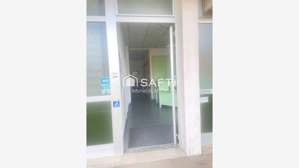 Vente local 92m² + parkings bel empl Horbourg-Wihr