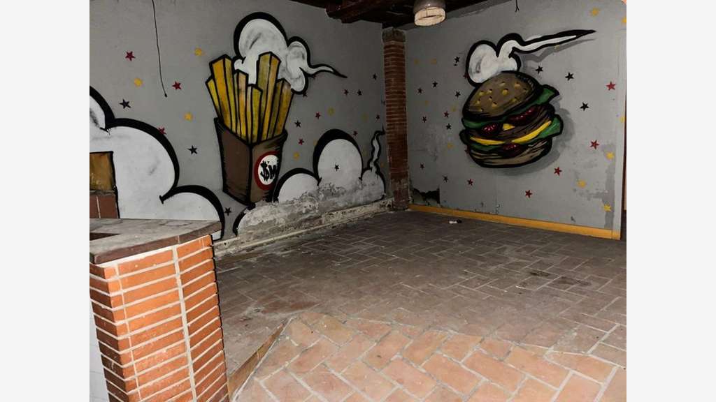 A vendre local commercial de 150m² à Perpignan
