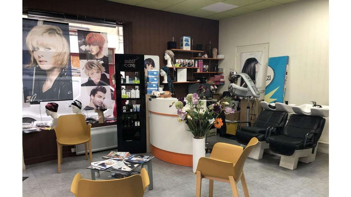 AV murs commerciaux 42m² empl stratégique Segré