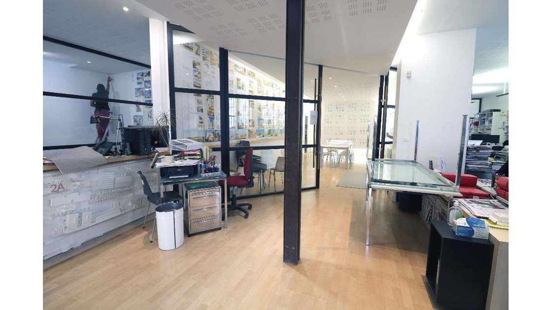 Vente bureaux 258m² à Versailles Notre Dame
