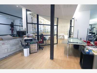 Vente bureaux 258m² à Versailles Notre Dame