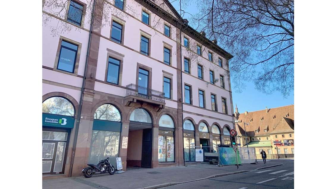 AV locaux 174m² R+2 à Strasbourg Petite France