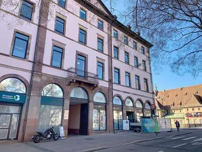 AV locaux 174m² R+2 à Strasbourg Petite France
