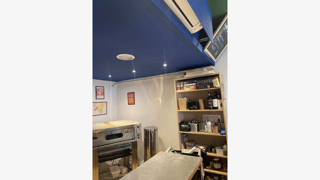 Vente local épicerie fine 50m² refait à neuf Lyon