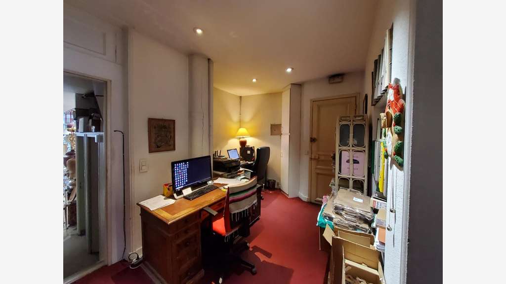 Cession droit au bail boutique 80m² à Paris 75015