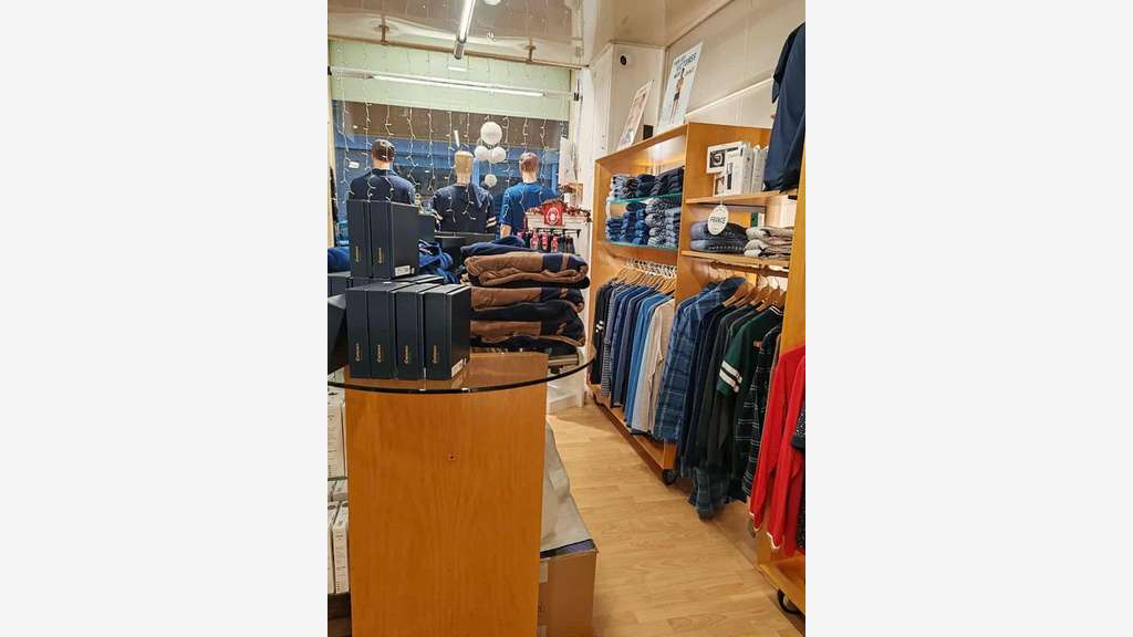 Cède local commercial 54m² empl N°1 centre Brive
