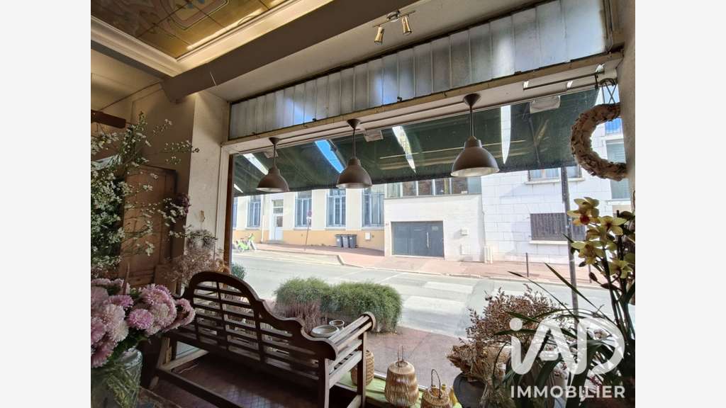 Droit au bail local commercial 80m² à Saint-Cloud