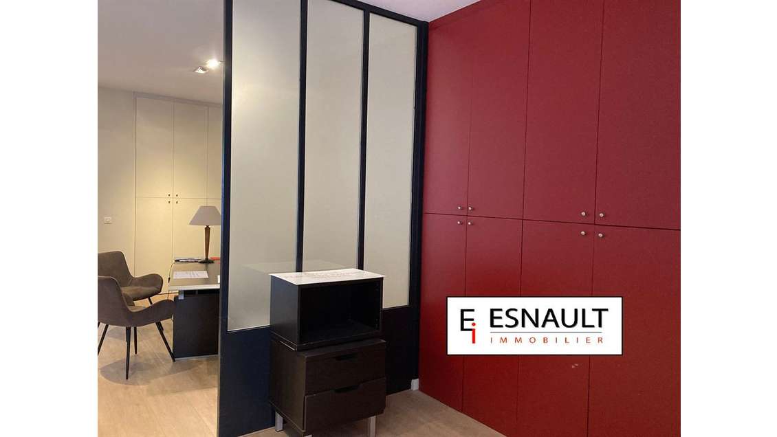 Vente murs commerciaux libres 62m² à Sète