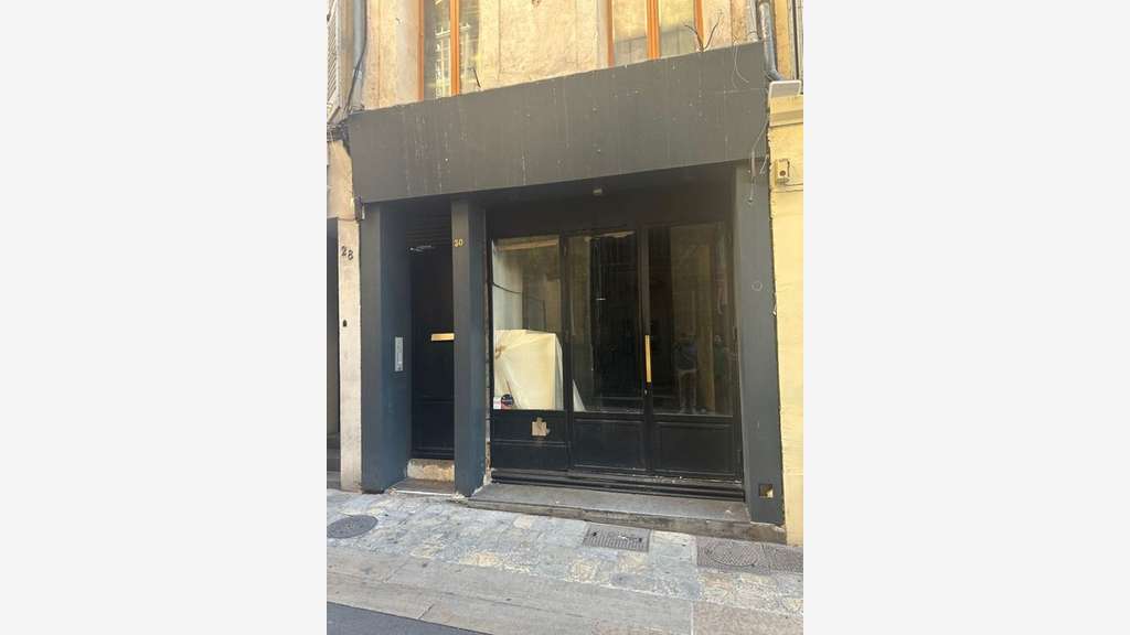 Vente murs commerciaux 94m² à Aix-en-Provence