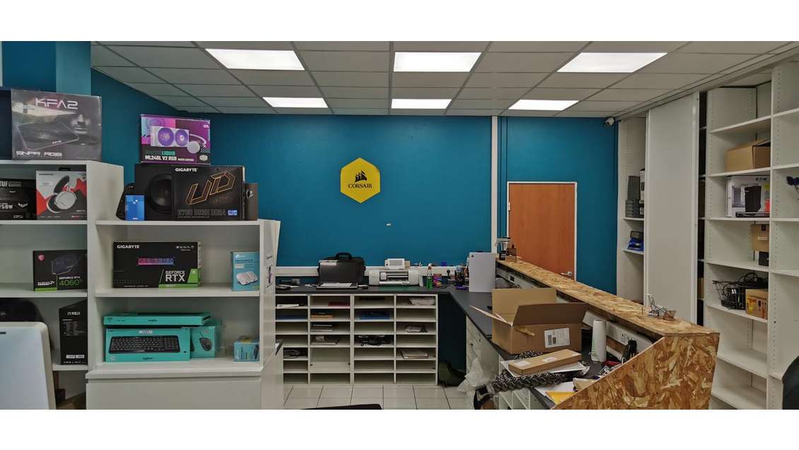 Vente murs commerciaux 61m² à Aix-en-Provence