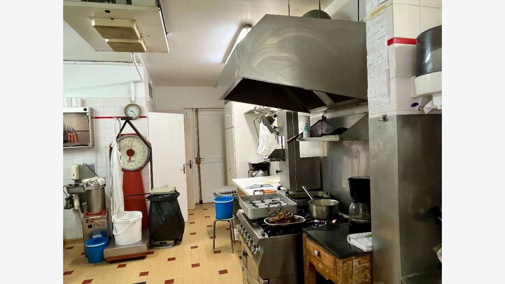 Vente murs commerciaux boucherie à Bourg-de-Péage