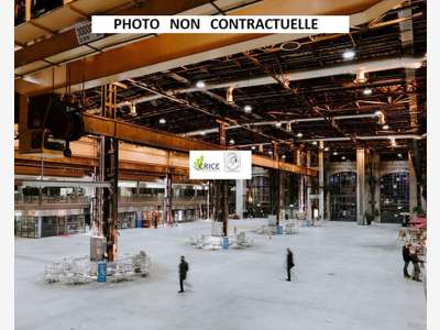 Vente murs commerciaux box stockage de 1200m²