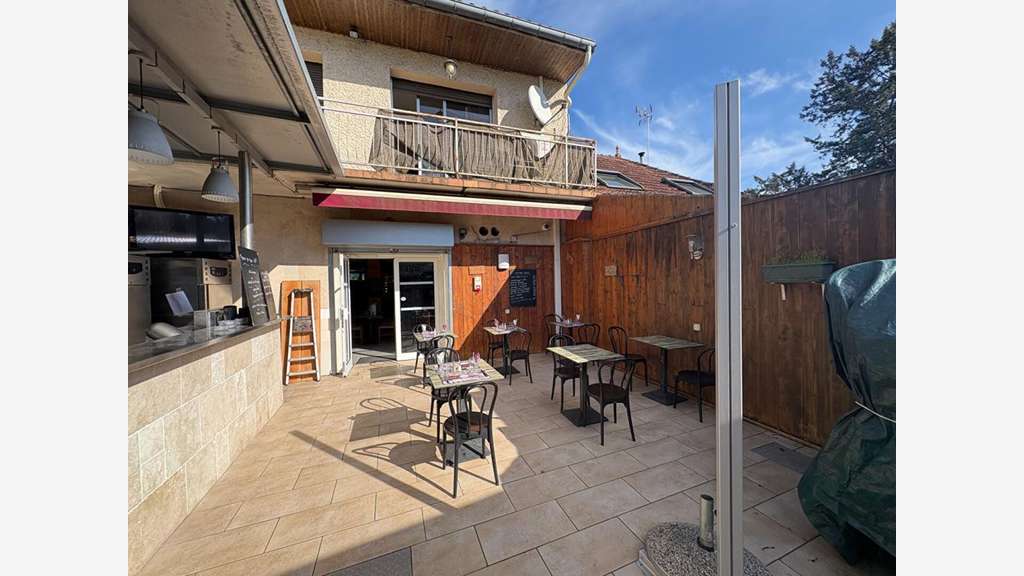 Vente ensemble immobilier mixte à Bordeaux Est