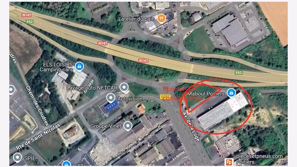 Murs commerciaux loués à vendre à Migné-Auxances