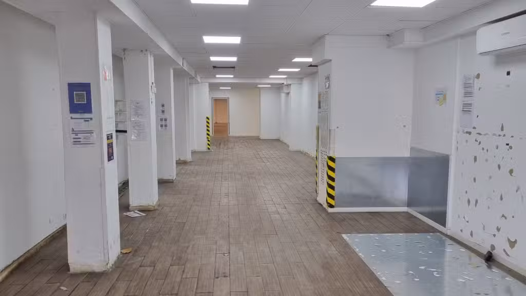 A VENDRE - MURS COMMERCIAUX OCCUPES - COLOMBES 92