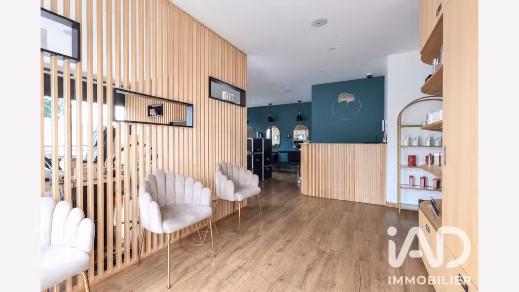 Vente murs commerciaux 128m² à Pougny