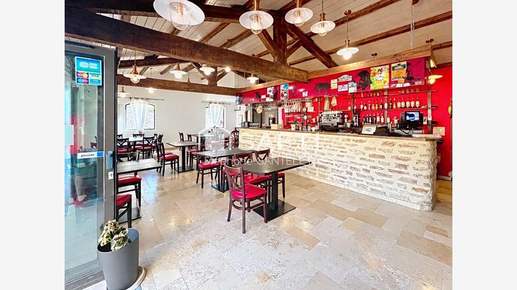 Vente murs commerciaux au cœur de Saint-Remèze