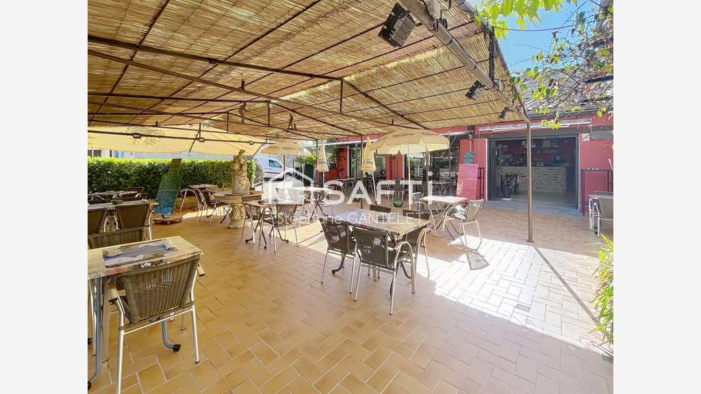 Vente murs commerciaux au cœur de Saint-Remèze