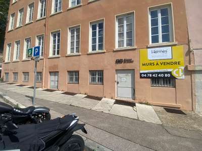 Murs 335m² à vendre Lyon 69001 atypique