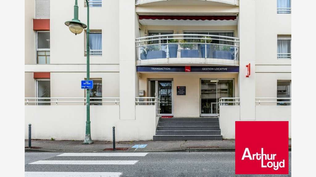 Vente local entièrement refait St-Pée-sur-Nivelle