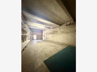 Vente garage espace de stockage à Béziers