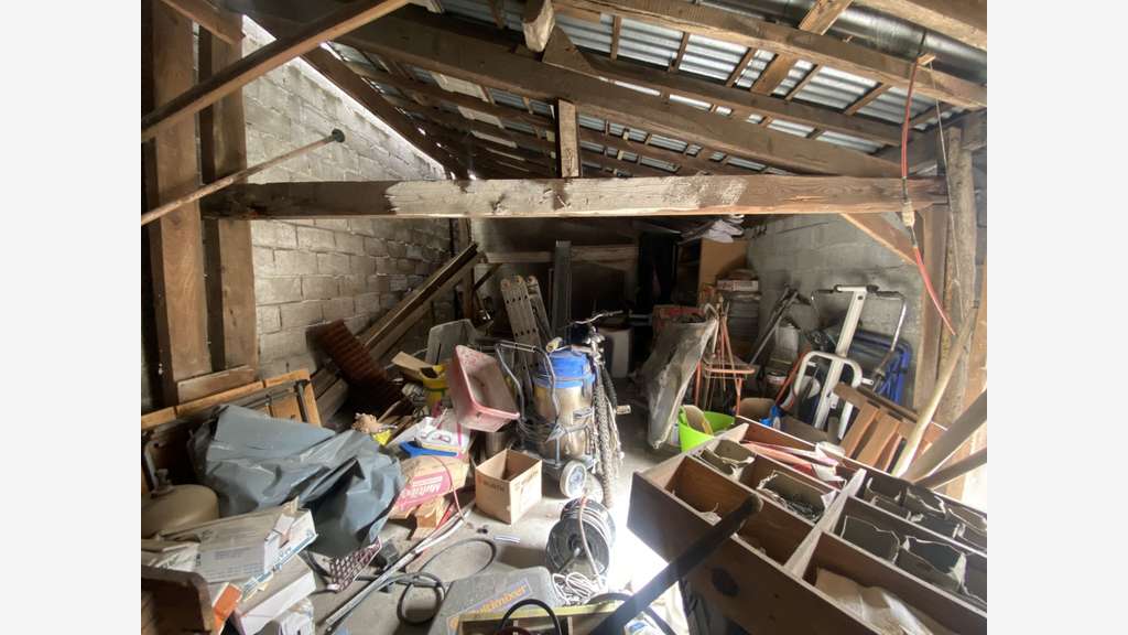 Ensemble de garages à vendre à Limoges