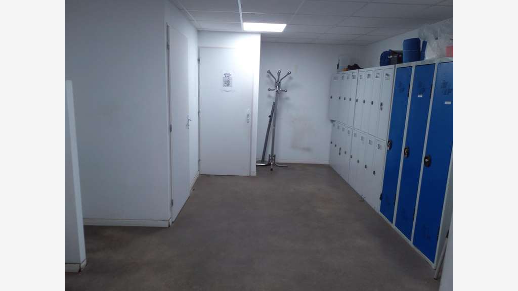 AV locaux d'activités 2163m² à Marsac-sur-l'Isle