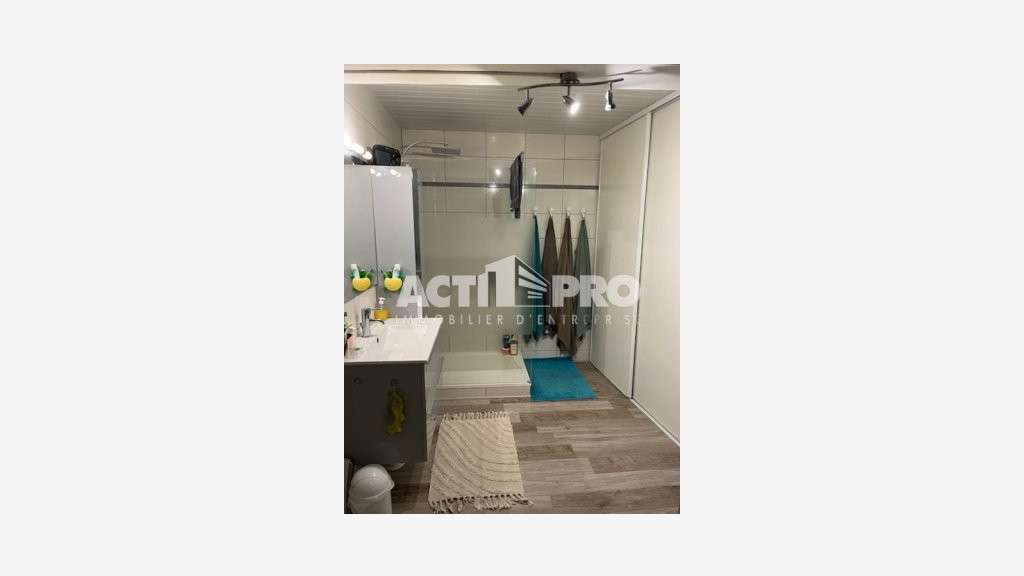 Vente maison familiale 154 m² Maury
