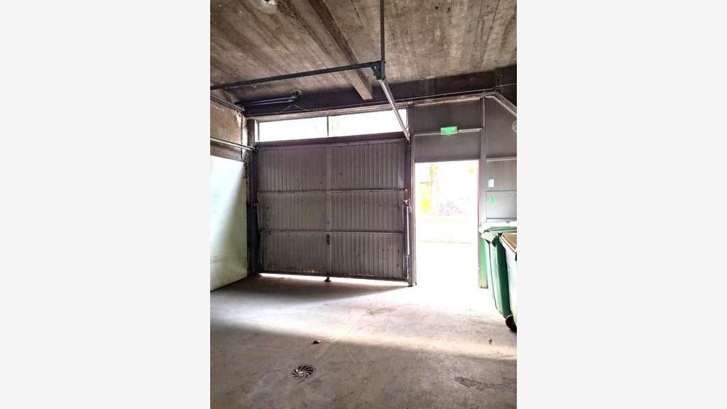 Vente parking en box à Paris quartier Saint-Blaise
