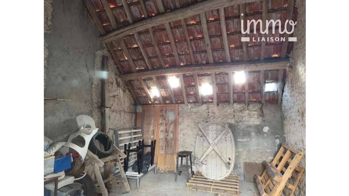 Vente garage de 25m² à Saclas