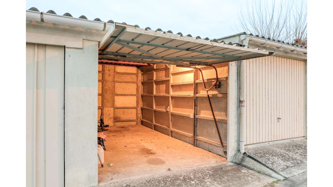 Vente garage 13m² avec électricité à Saumur