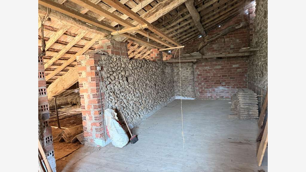 Vente Garage atelier cave et abris à Varilhes