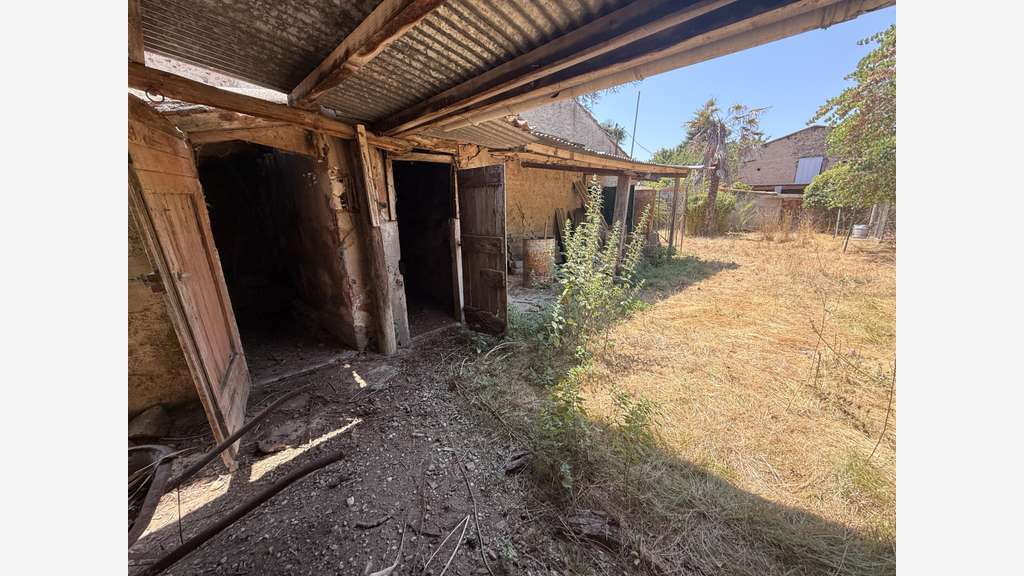 Vente Garage atelier cave et abris à Varilhes