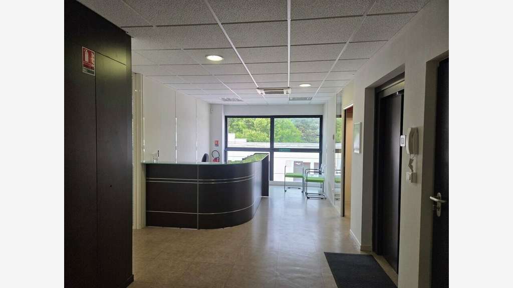 Bureaux à vendre à Dardilly le Jubin