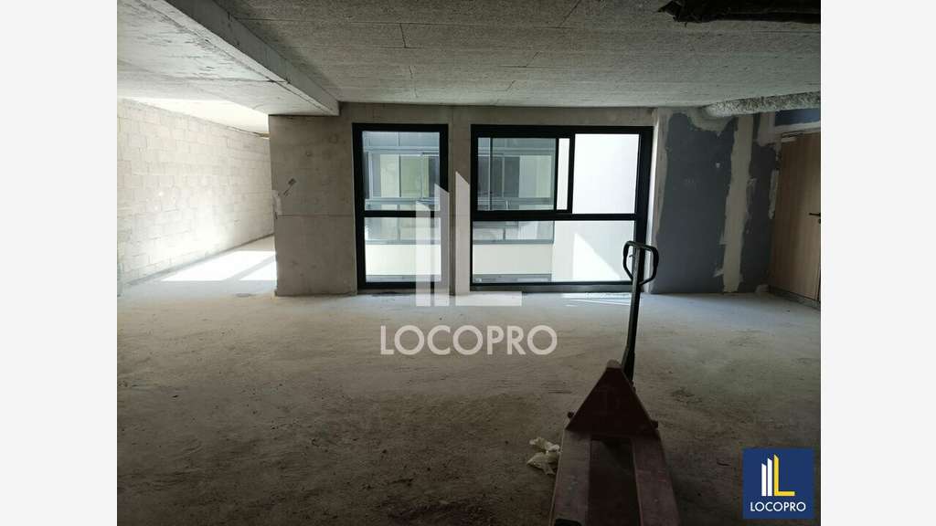 Vente bureaux 206m² R+2 à Beausoleil