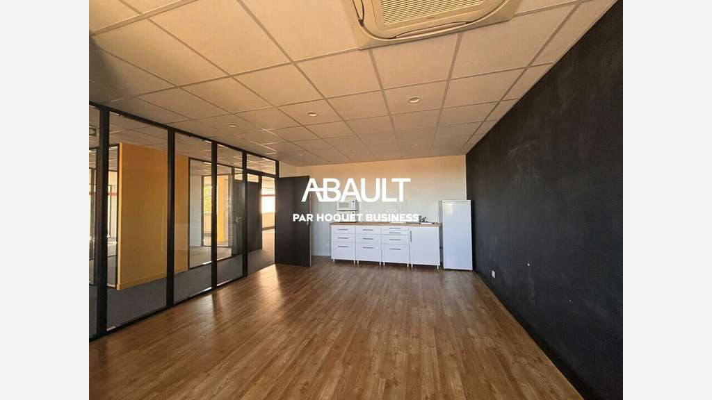Plateau bureaux 250m² R+3 à vendre Labège Innopole