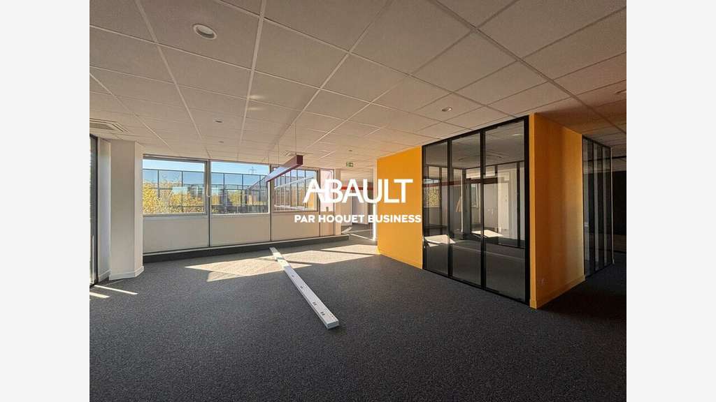 Plateau bureaux 250m² R+3 à vendre Labège Innopole