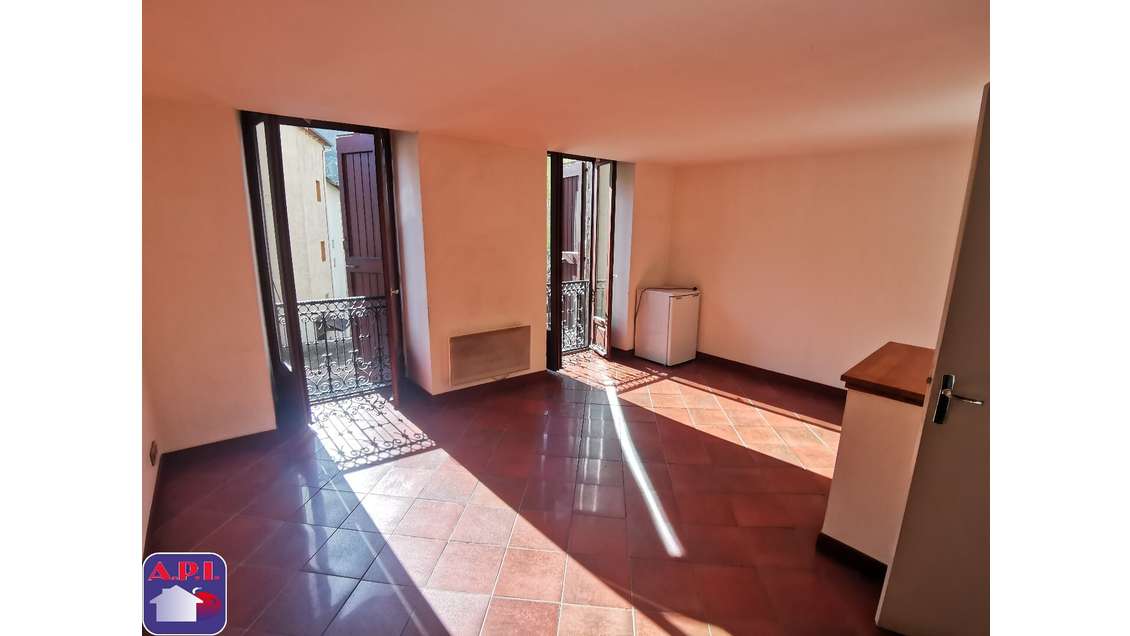 Pour revenus locatifs immeuble à Ax Les Thermes