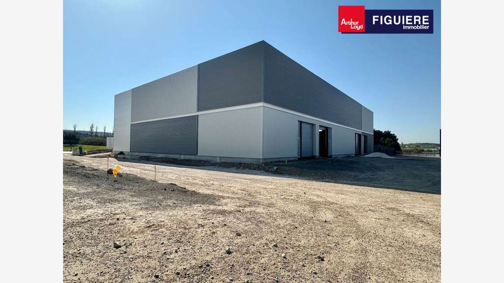 Vente local 10082m² à Marignane ZAC des Florides