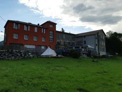 A vendre bâtisse de caractère de 800m² dept Drôme