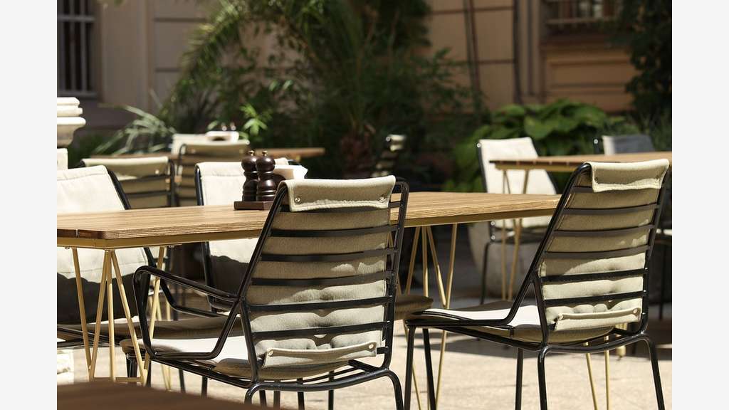 Cède droit au bail 260m² avec L4 à Marseille 13008