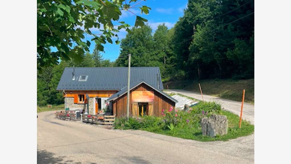 RESTAURANT PLUS MAISON PLUS STUDIO  REVEL (38)