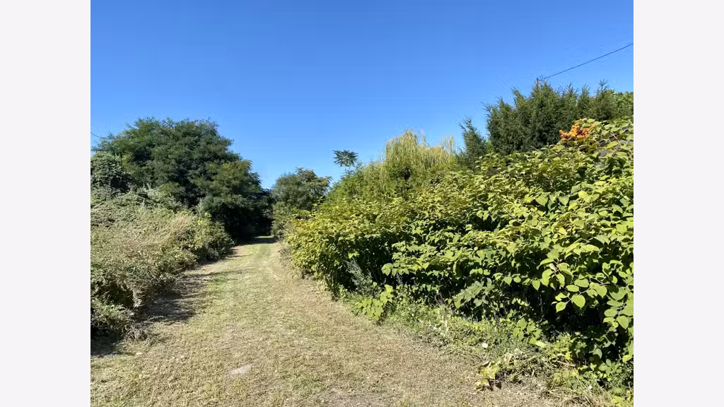 Vente terrain activité emp stratégique à Villejuif