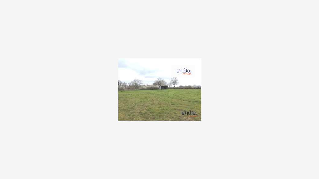 Terrain agricole 2210m² avec hangar bardé à Mornay