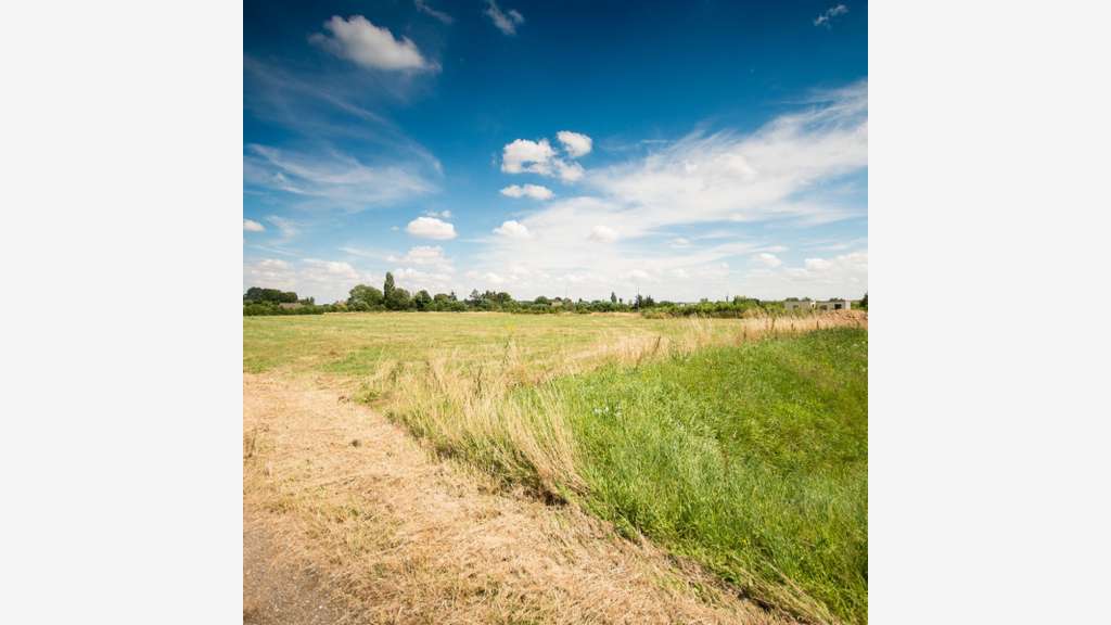 Vente terrain industriel 1 ha Ouest Chartres 