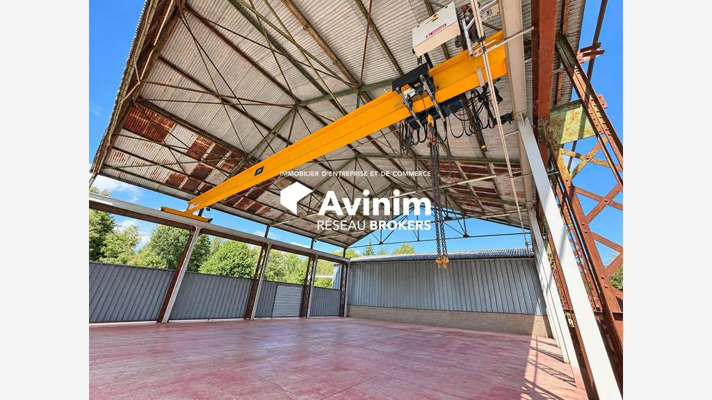 Plateforme pour activité industrielle 23 700 m2