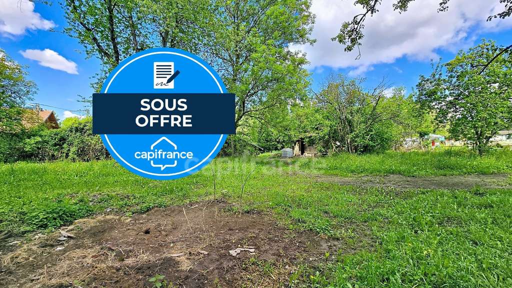 Vente terrain agricole 2412m² à La Roche sur Foron