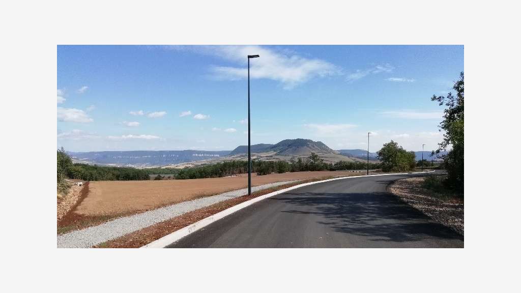 AV terrains de logistique Parc Millau Viaduc 2