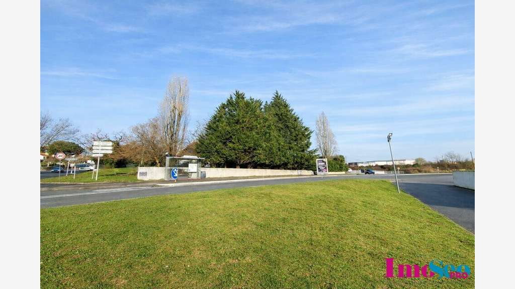 Terrain 1491m² à vendre à Artigues-près-Bordeaux